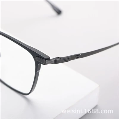 Titanium Frame Reading Glasses